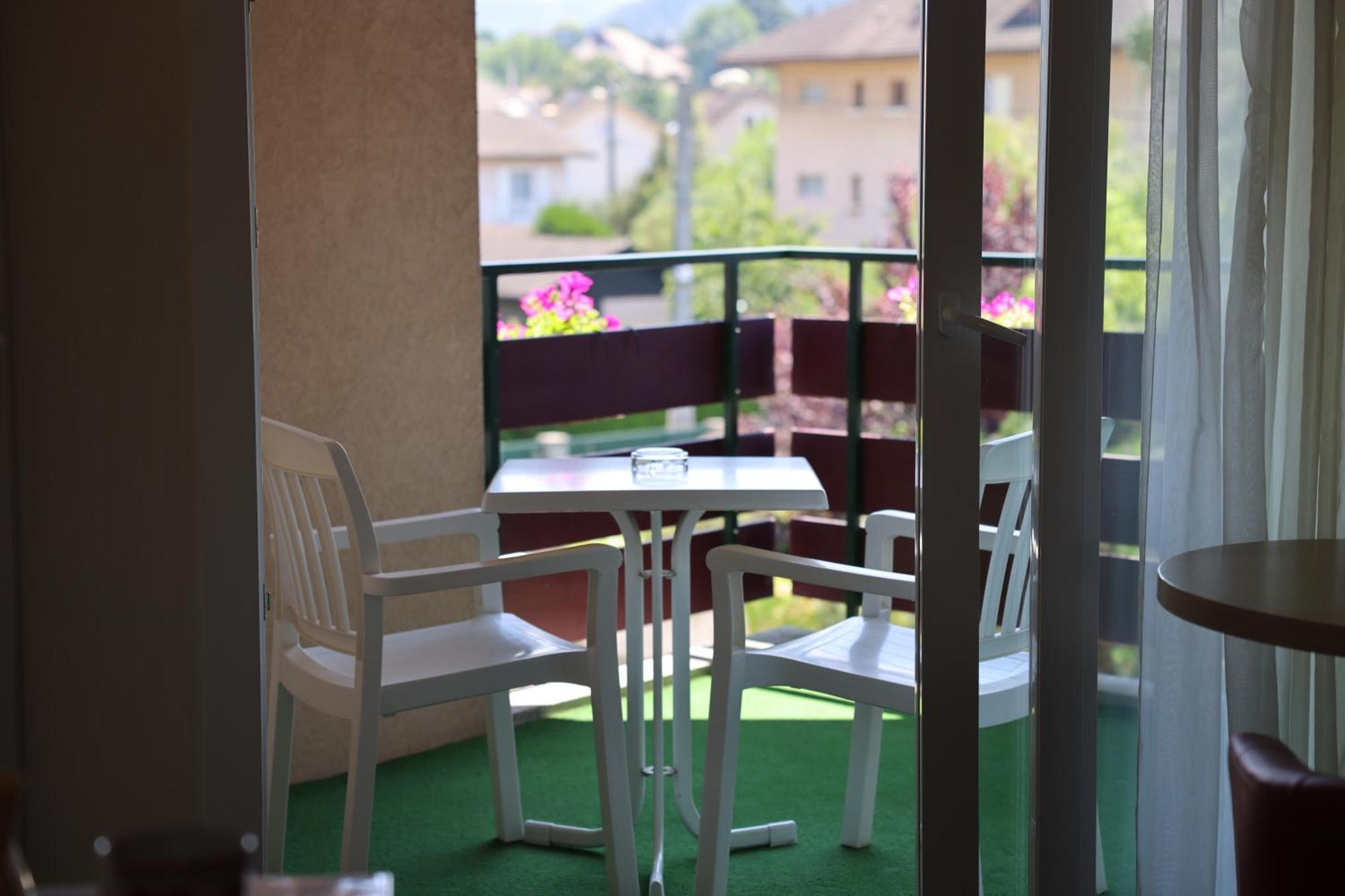 Logis Hotel Arc En Ciel 또농-레-방 외부 사진