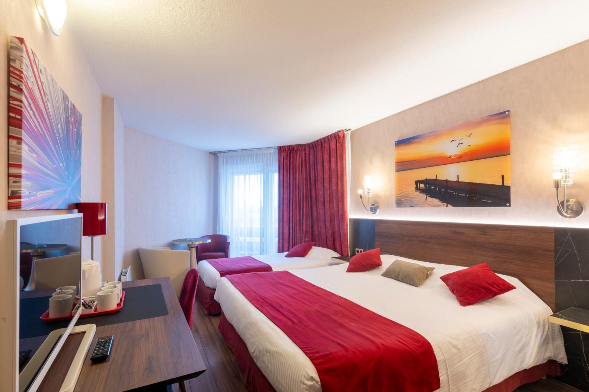 Logis Hotel Arc En Ciel 또농-레-방 외부 사진