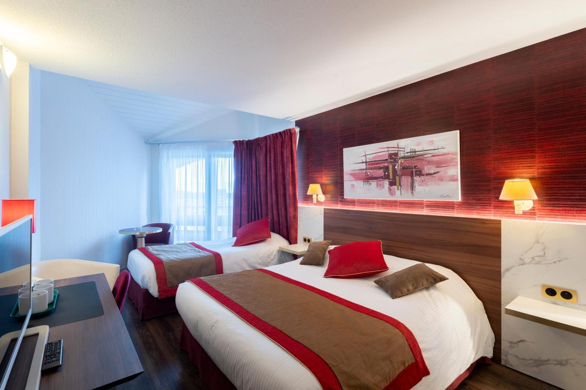 Logis Hotel Arc En Ciel 또농-레-방 외부 사진