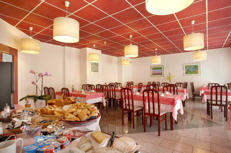 Logis Hotel Arc En Ciel 또농-레-방 외부 사진